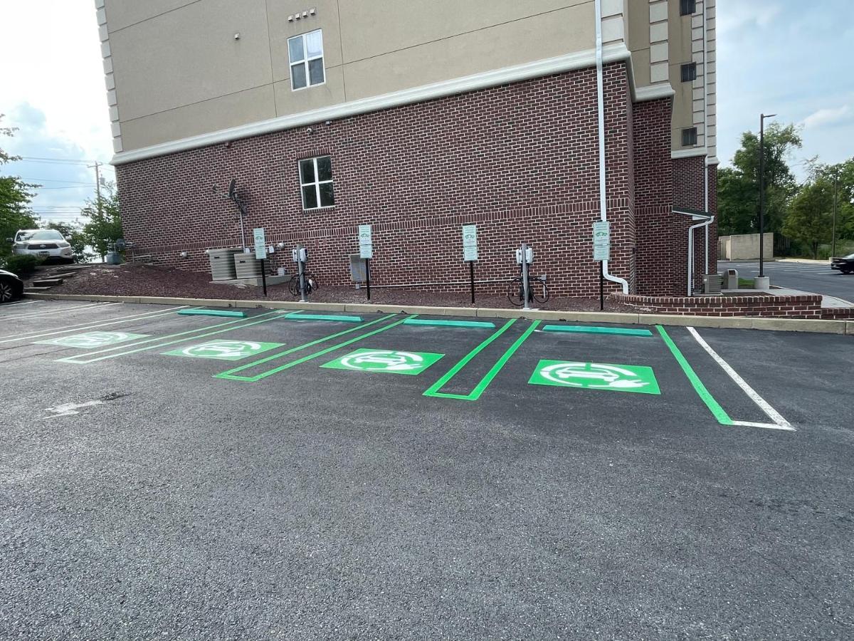 Country Inn & Suites By Radisson, Harrisburg - Hershey West, Pa Buitenkant foto